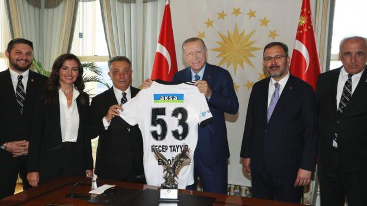 Erdoğan, Beşiktaş heyetini kabul etti!