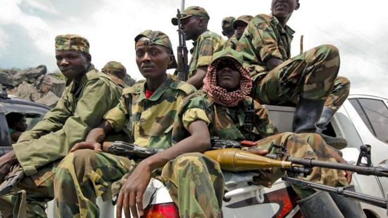 Kongo Demokratik Cumhuriyeti askerleri Uganda’ya sığındı