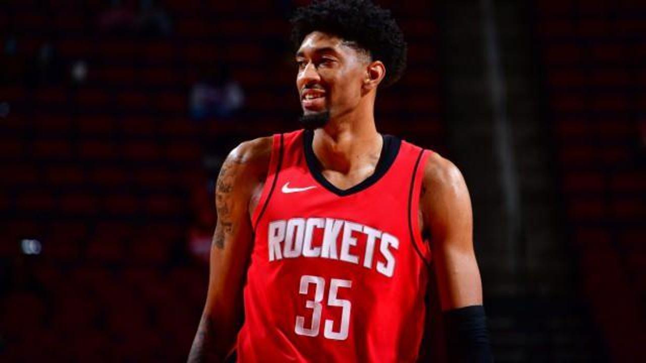 NBA'de dikkat &ccedil;eken takas