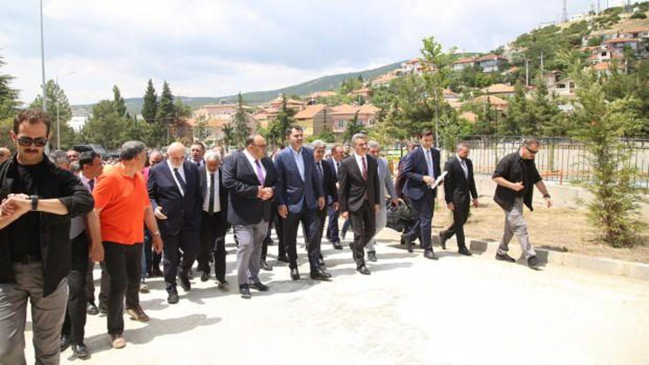 Bakan Kurum'dan dar gelirliler i&ccedil;in konut m&uuml;jdesi