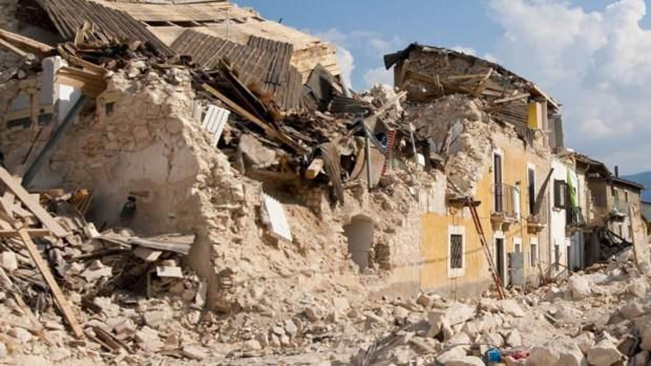 Deprem sonrası Afganistan’a acil yardım