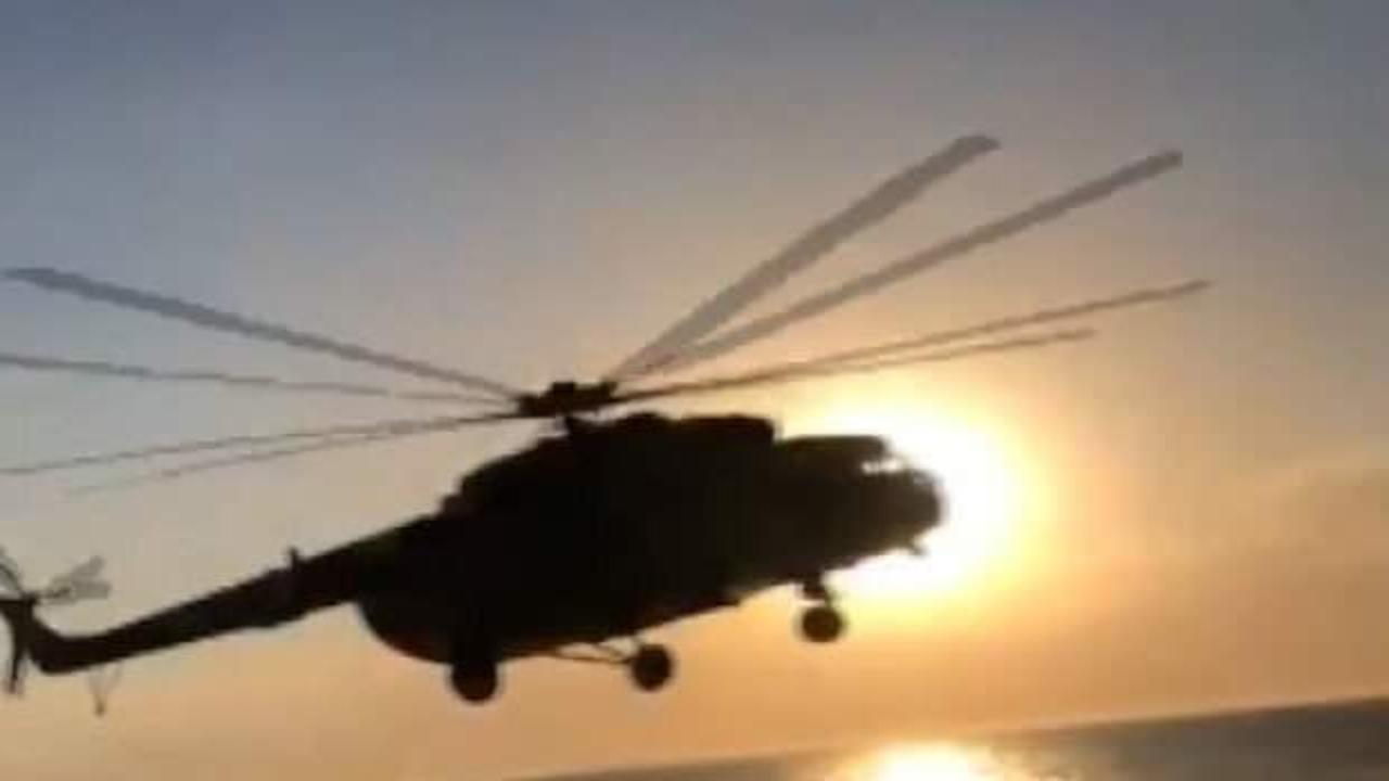 Libya'da bakanları taşıyan helikopter acil iniş yaptı