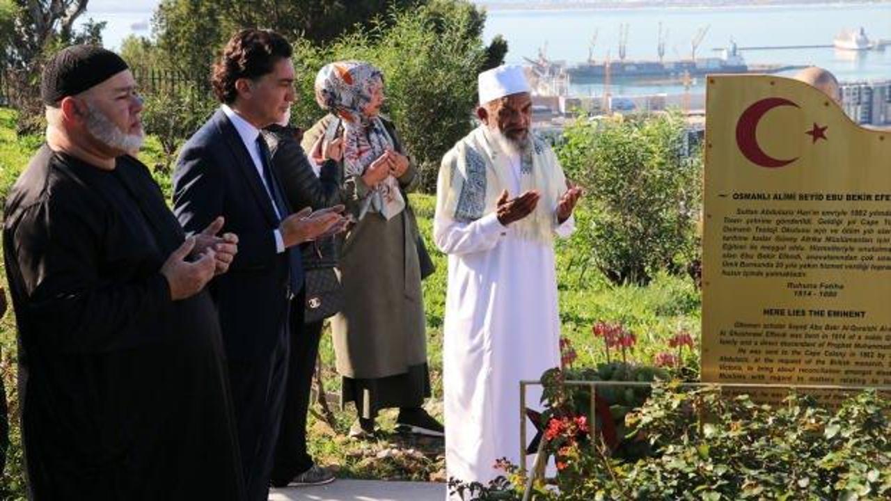 Ebubekir Efendi vefatının 142. yılında Cape Town'daki kabri başında anıldı