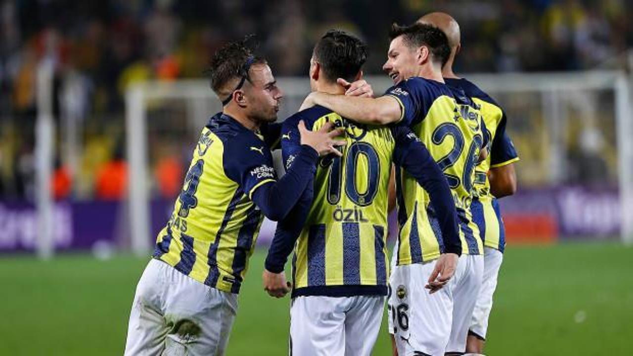 Fenerbahçe'de 3 futbolcuya 13 milyon Euro'luk teklif!