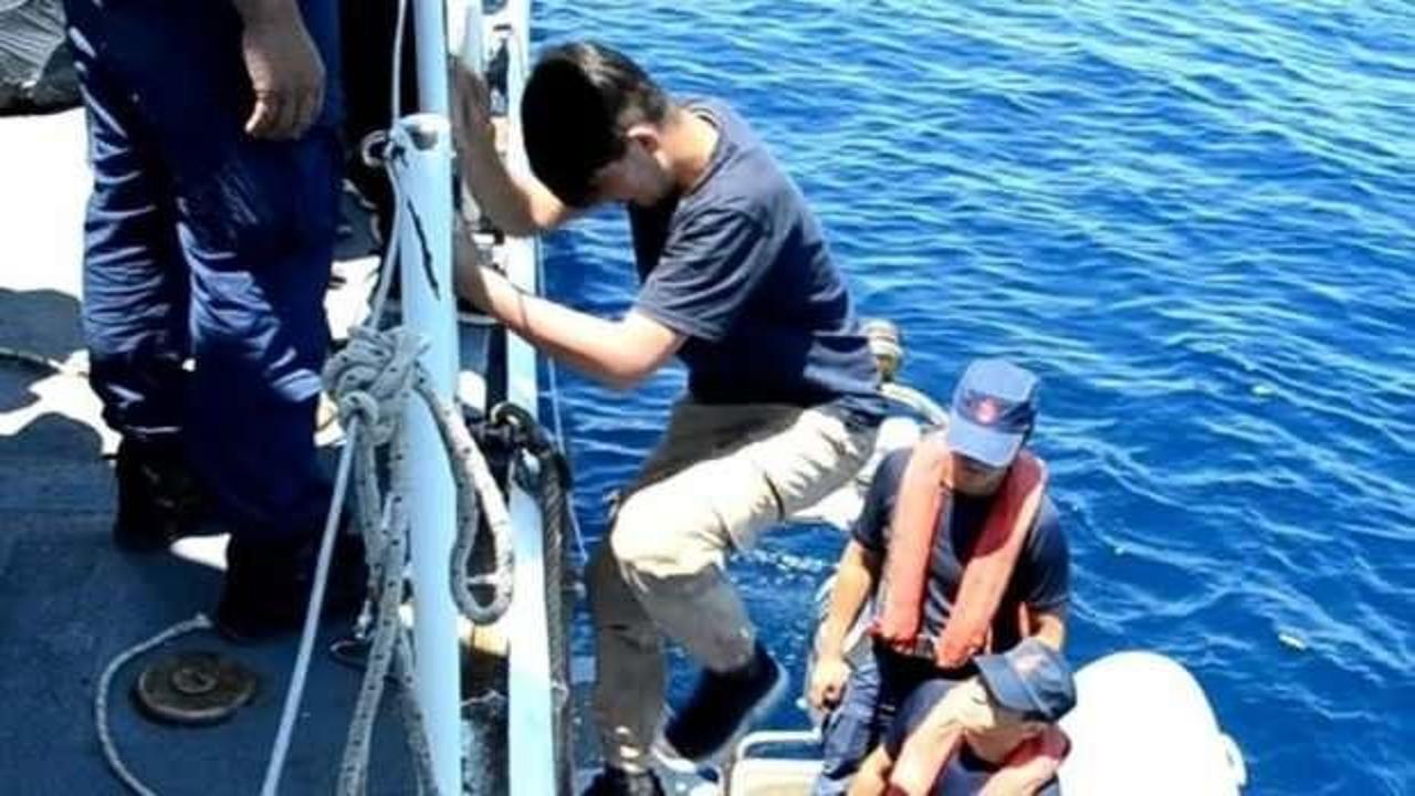 Yunanistan'ın ittiği 154 kaçak göçmen kurtarıldı