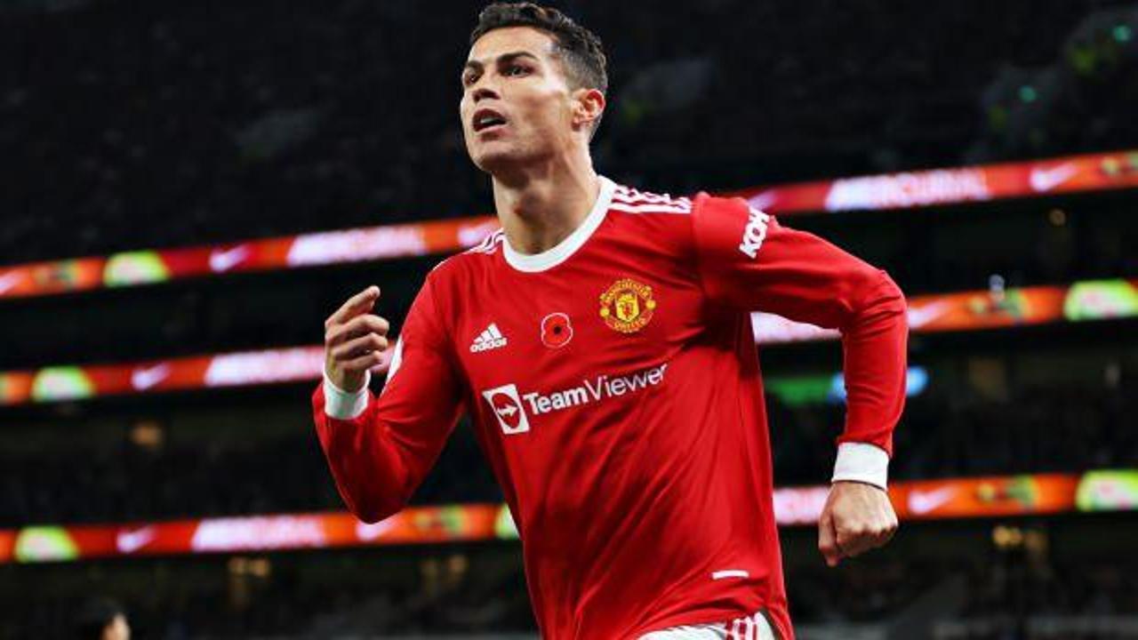 Ronaldo gemileri yaktı! Ocak'ta ezeli rakibin formasını giyecek