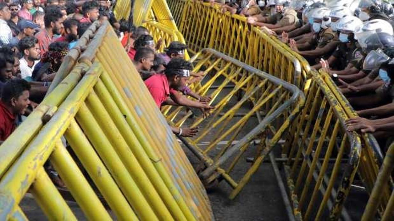 Sri Lanka'da rehabilitasyon merkezinden 500'den fazla mahkum kaçtı