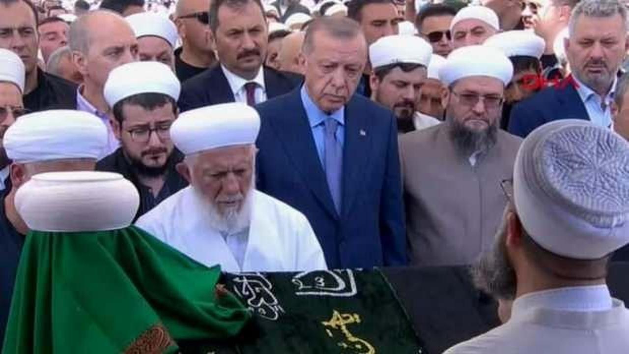 Son Dakika: Erdoğan'dan Ustaosmanoğlu'nun cenazesi hakkındaki eleştirilere manidar cevap