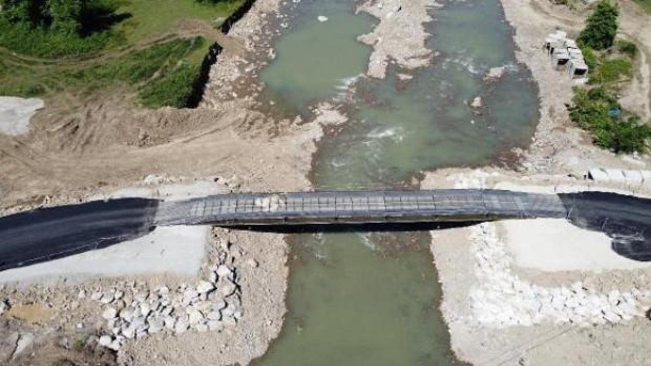 Bartın'da MSB'nin kurduğu geçici köprü ulaşıma açıldı