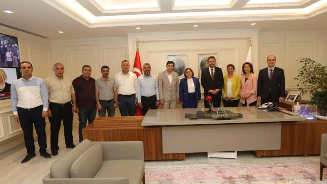 Başkan Şahin&rsquo;den belediye iş&ccedil;ilerine kurban bayramı m&uuml;jdesi