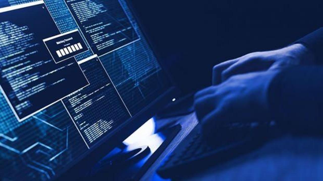 İran'dan siber saldırıları önlem! Bankacılık sistemine ülke dışından erişimi kesti