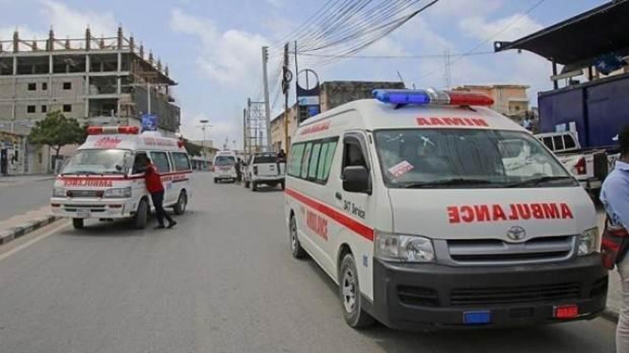 Somali'de bakanların bulunduğu otelin yanında intihar saldırısı