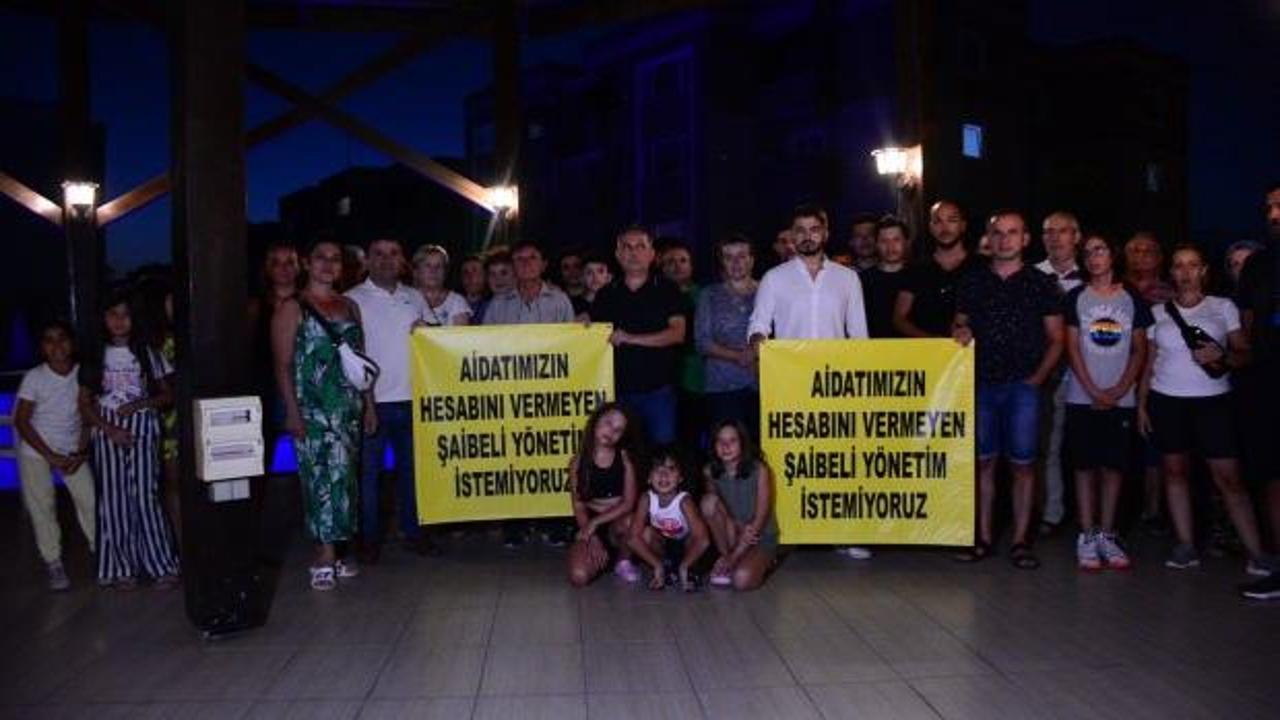 500'&uuml;n &uuml;zerinde daire bulunuyor! Site sakinleri ayaklandı, y&ouml;netimi protesto ettiler