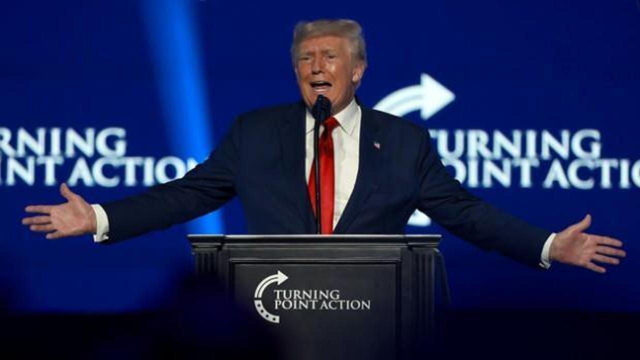 Trump LGBT'lileri &ccedil;ıldırttı: Sadece iki cinsiyet vardır; erkek ve kadın