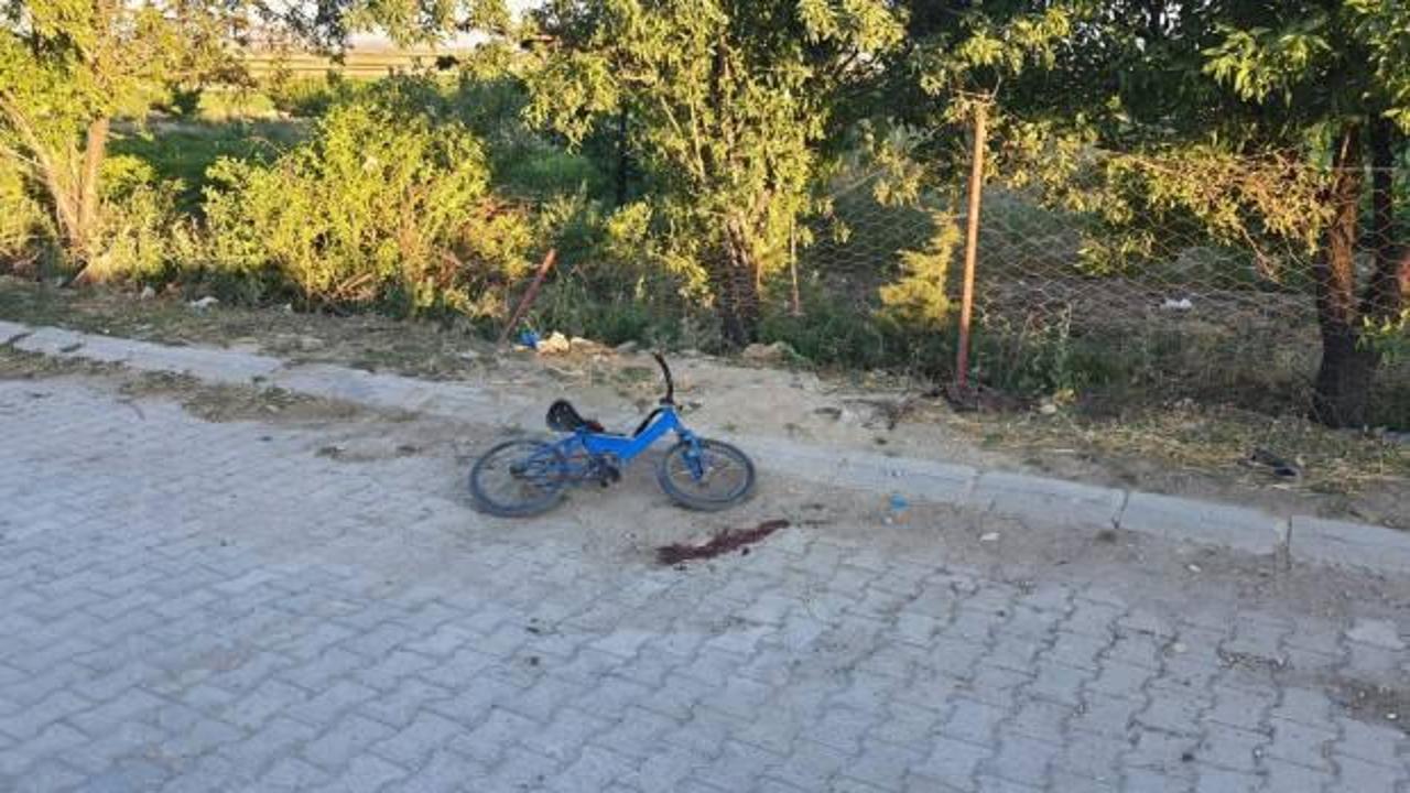 Afyonkarahisar&rsquo;da patpat 7 yaşındaki &ccedil;ocuğa &ccedil;arptı