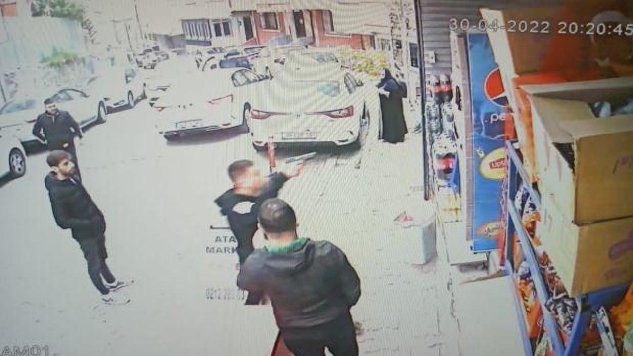 Markete sığınan baba ve &ccedil;ocuğunu vatandaşlar korudu!