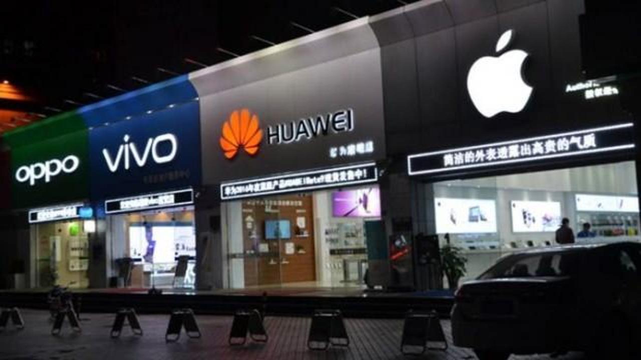 Çin'de akıllı telefon satışları son on yılın en düşük seviyesinde