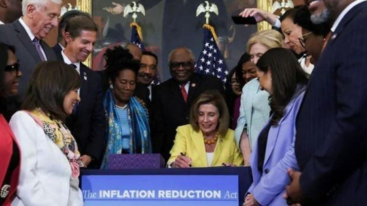 ABD Temsilciler Meclisi "Enflasyonu Düşürme Yasası"nı onayladı
