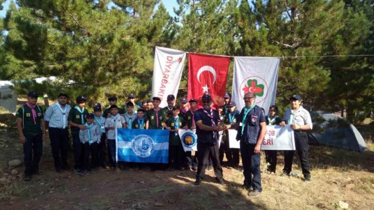 Bağcılarlı izciler, İslam İzcileri Dostluk Kampı&rsquo;na katıldı
