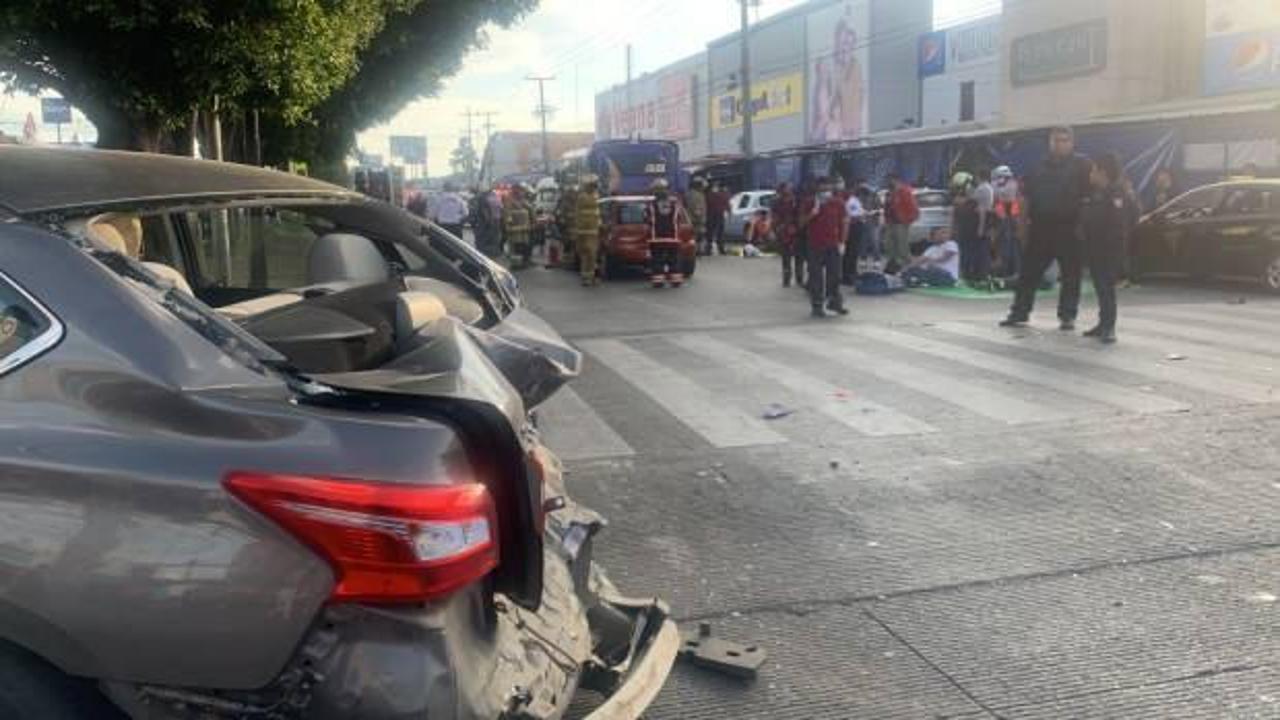 Meksika’daki zincirleme trafik kazasında 50 kişi yaralandı