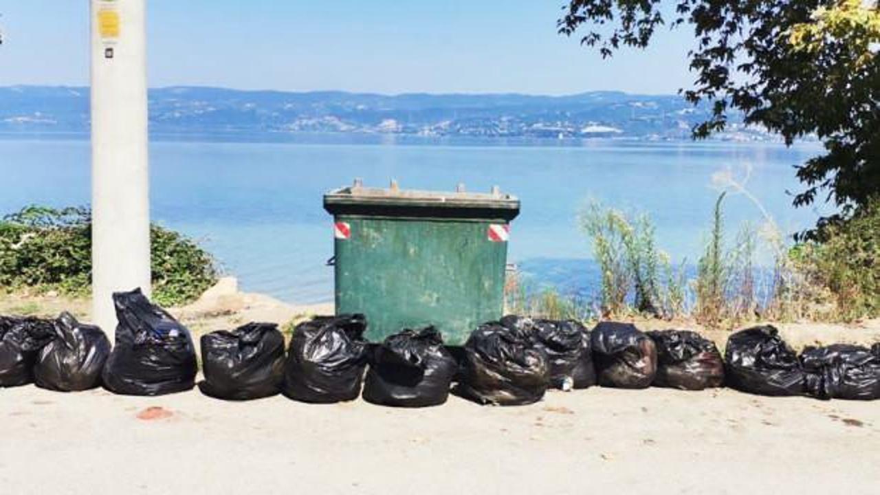 Sapanca Gölü kıyısından 23 torba çöp çıktı
