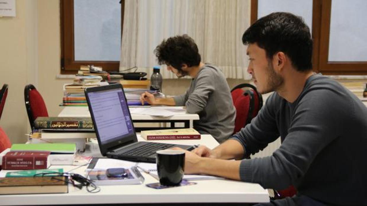 Türkiye Diyanet Vakfı yurtları yeni eğitim-öğretim yılı için öğrencilere kapılarını açtı