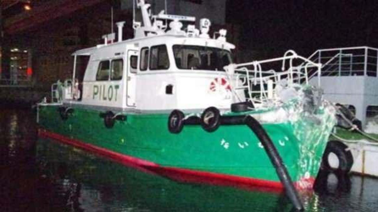 Japonya'da tekne, dalgakırana çarptı: 2 ölü