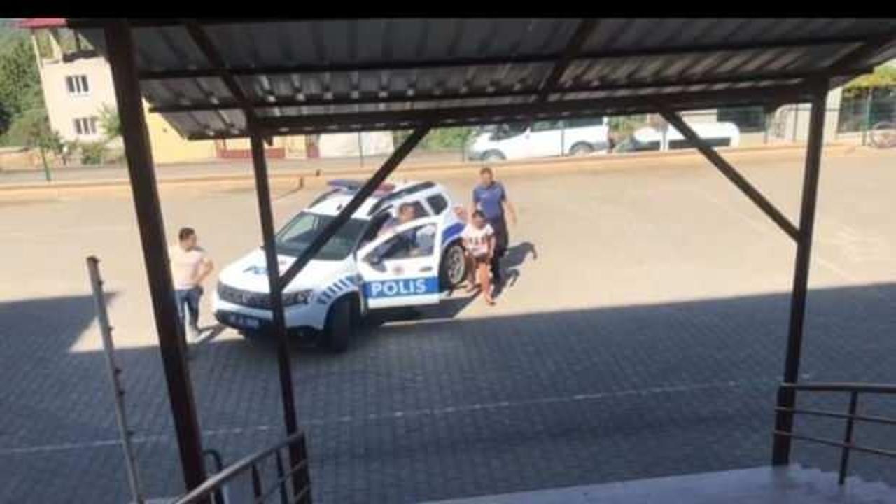 Kimliğini evde unuttu, imdadına polis yetişti: Kimlik &ccedil;ıkartılarak sınava yetiştirildi