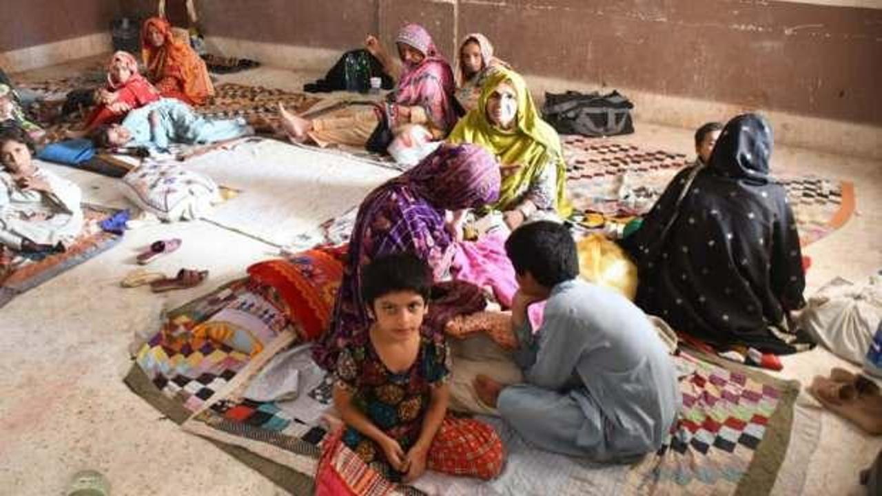 Pakistan’da sel nedeniyle hastalık vakaları arttı