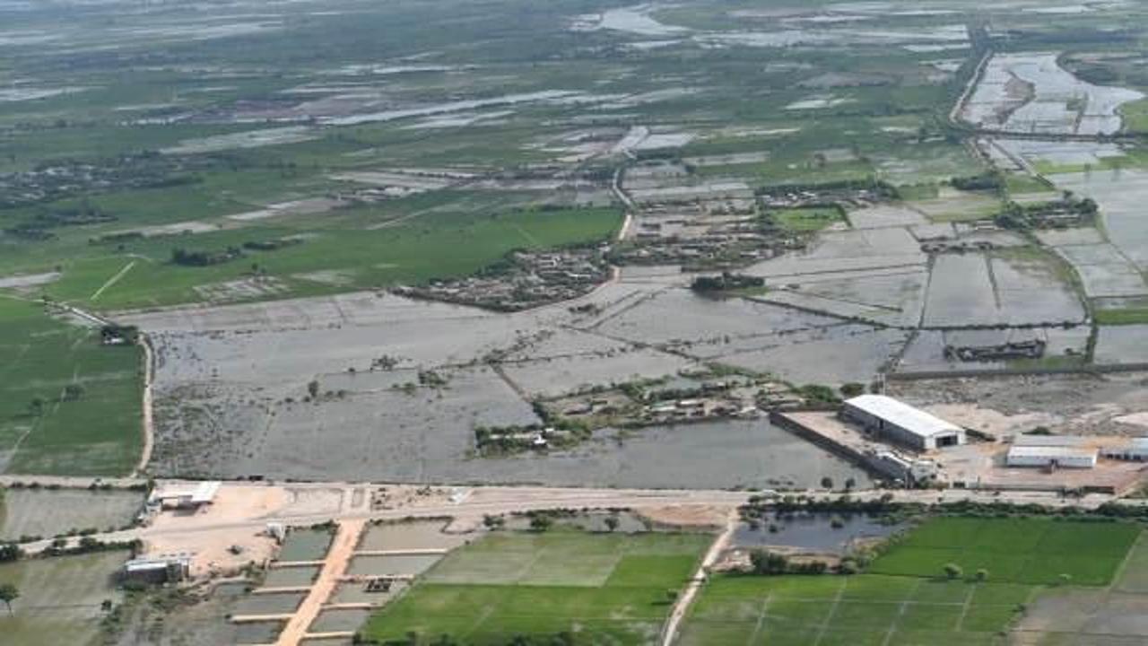 Pakistan'daki sel felaketinde bilanço ağırlaşıyor