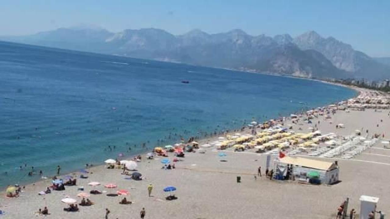 Antalya’ya gelen turist sayısı 9 milyonu geçti! Hedef 12 milyon