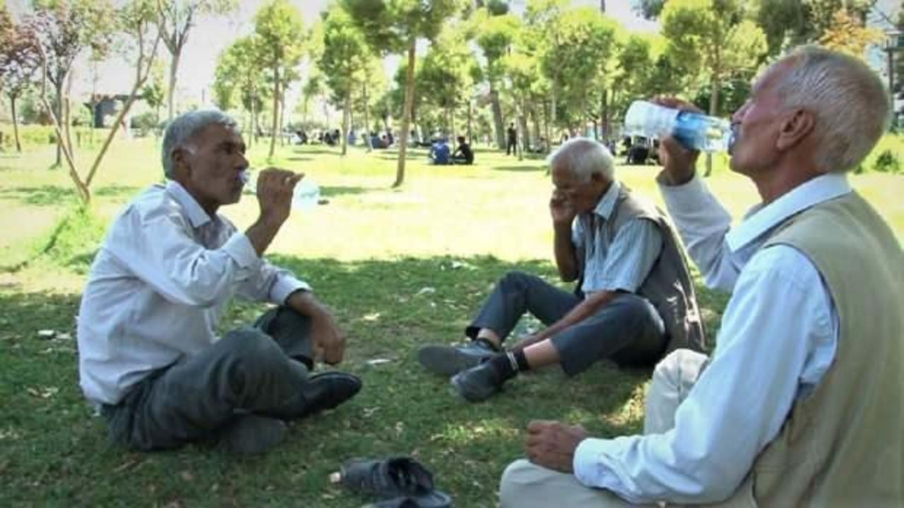 Şanlıurfa sıcaktan kavruluyor, termometreler 45 dereceyi g&ouml;rd&uuml; 