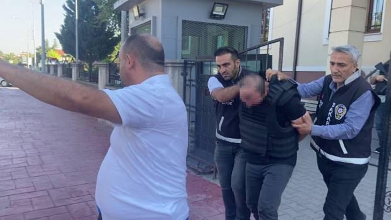 Boşanmak isteyen eşini acımasızca defalarca bı&ccedil;aklamıştı! Cani koca tutuklandı