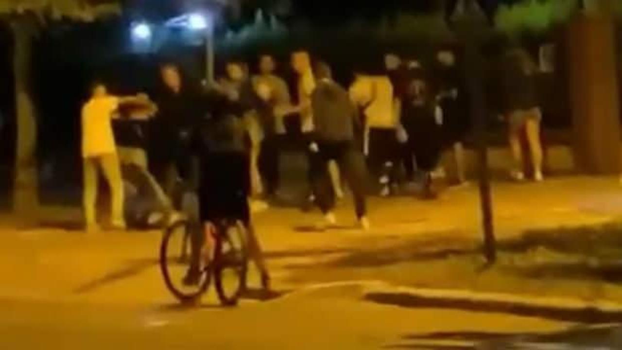 Bursa&rsquo;da iki grup arasında &ccedil;ıkan &lsquo;kız&rsquo; meselesinde ortalık meydan muharebesine d&ouml;nd&uuml;