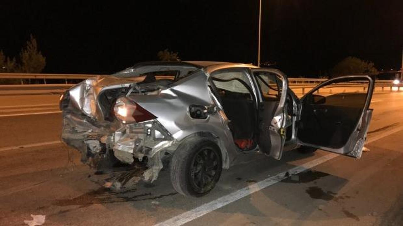 Kontrol&uuml;n&uuml; kaybedip su kanalına girdi! Ara&ccedil;tan burnu bile kanamadan &ccedil;ıktı