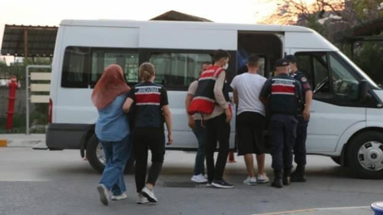Yunanistan'a kaçarken yakalanmışlardı: 2 FETÖ'cü tutuklandı