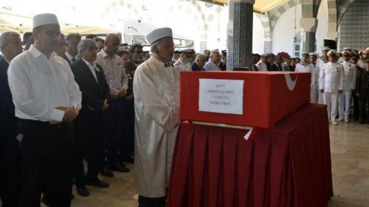 Şehit Uzman &Ccedil;avuş Harun Yıldırım, toprağa verildi