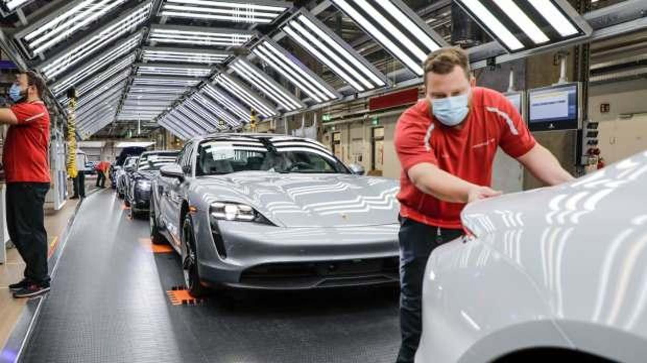 Alman devi Porsche borsaya açıldı