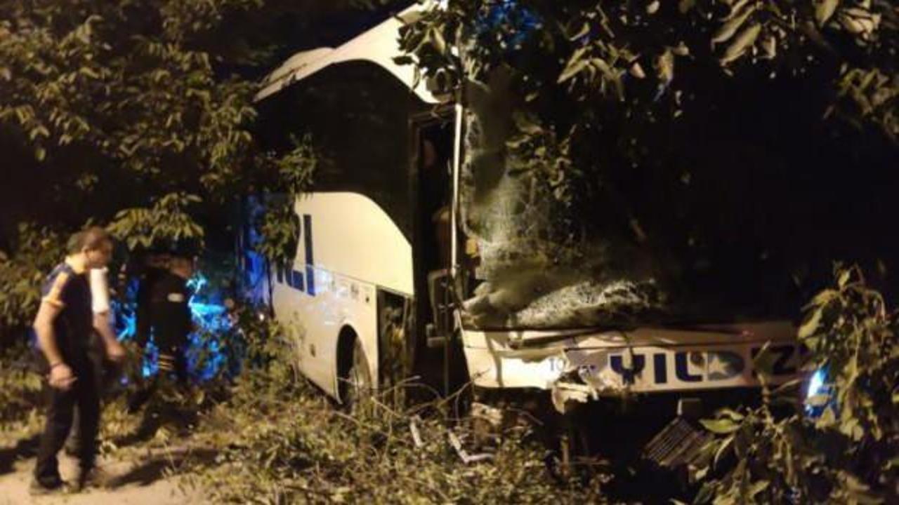 Amasya'daki feci kazada yolcu otobüsüyle kamyonet çarpıştı: 2 ölü, 8 yaralı!
