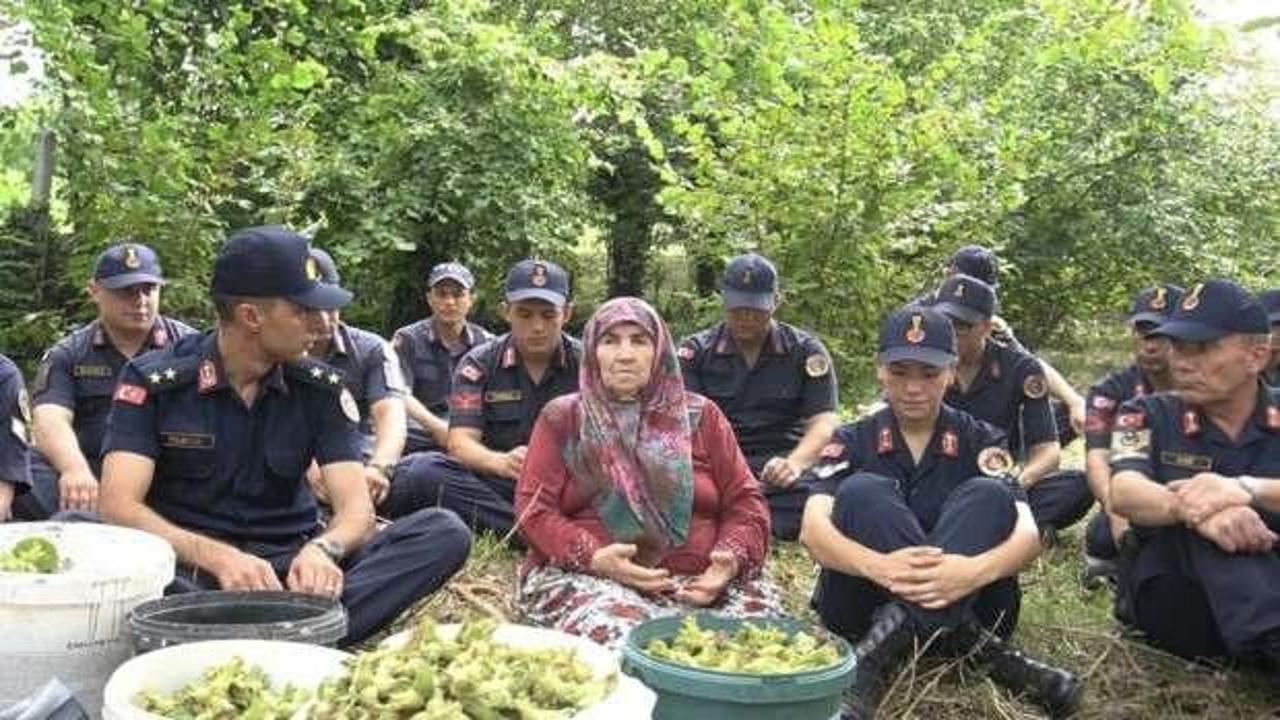 Şehit annesine jandarmadan b&uuml;y&uuml;k vefa