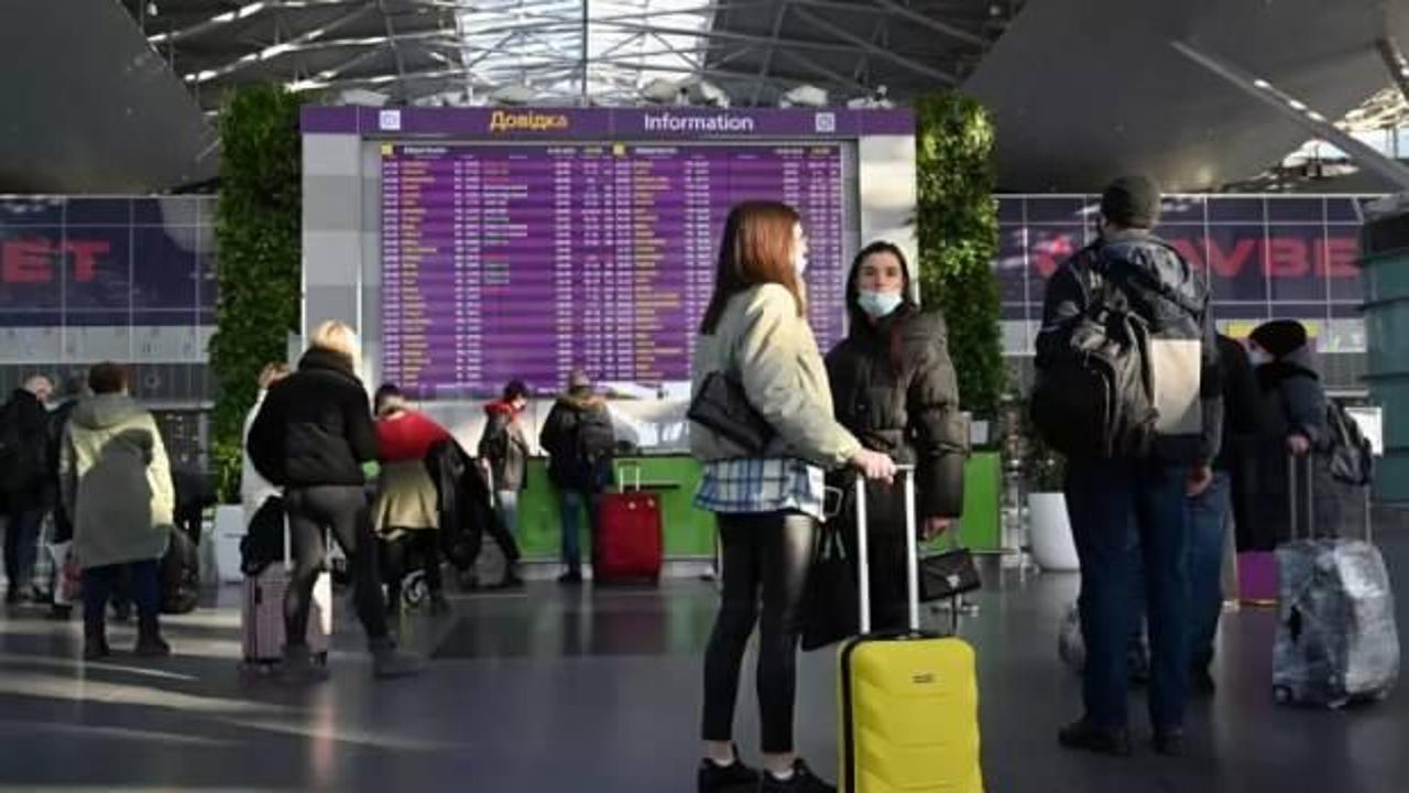 Seferberlik çağrısı sonrası Rusya'dan yurt dışına uçak  biletleri tükendi