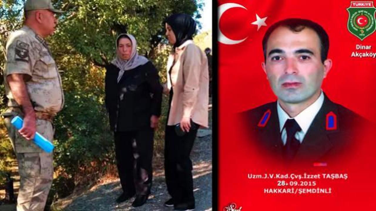 Acılı şehit annesinden ağlatan ziyaret! Kahraman oğlunun şehit d&uuml;şt&uuml;ğ&uuml; yere gitti