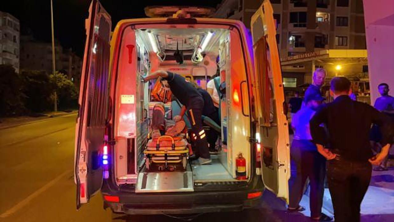 Antalya'da asansör boşluğuna düşen 2 işçi yaralandı