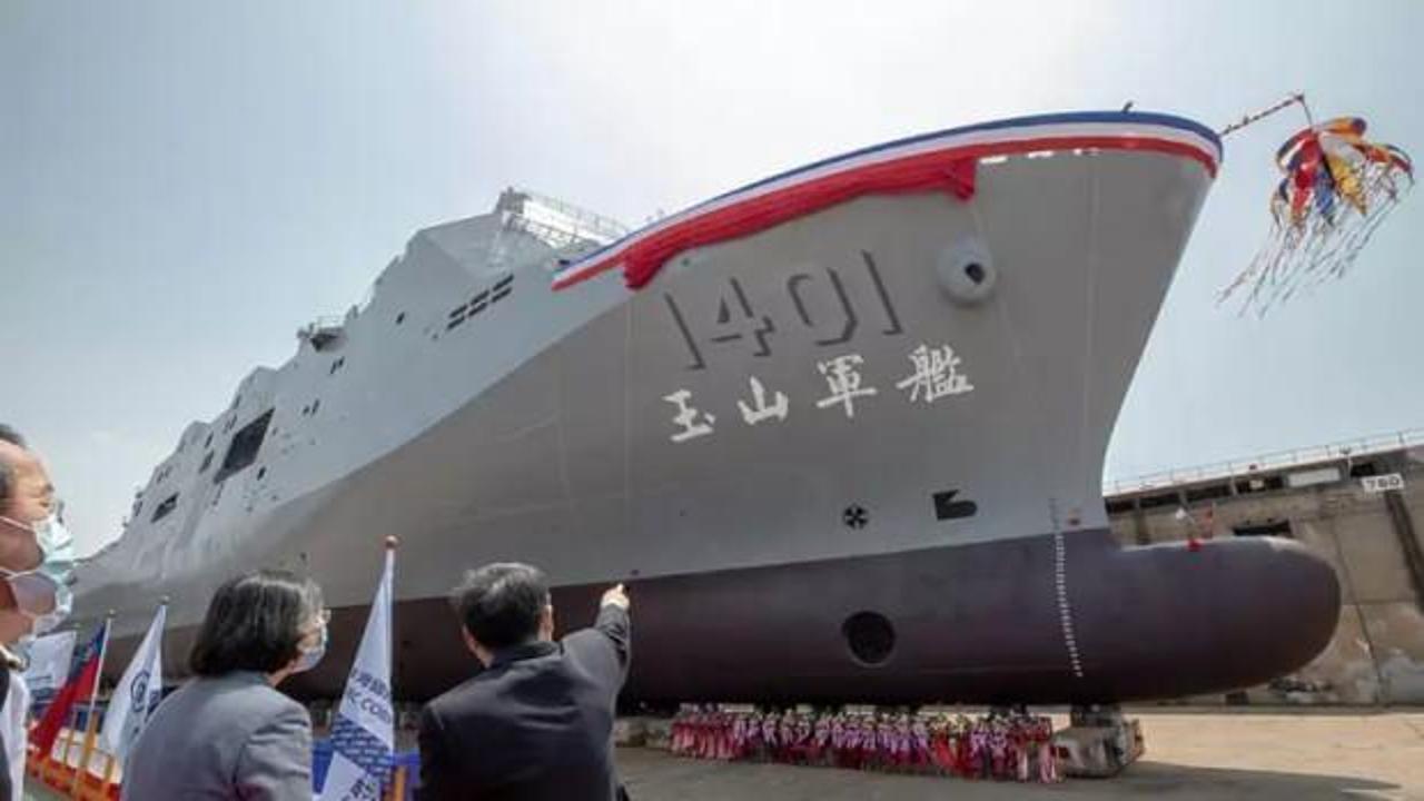 Çin ile savaşın eşiğine gelen Tayvan yerli savaş gemisini üretti 