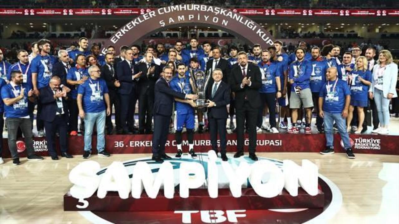 Cumhurbaşkanlığı Kupası Anadolu Efes'in