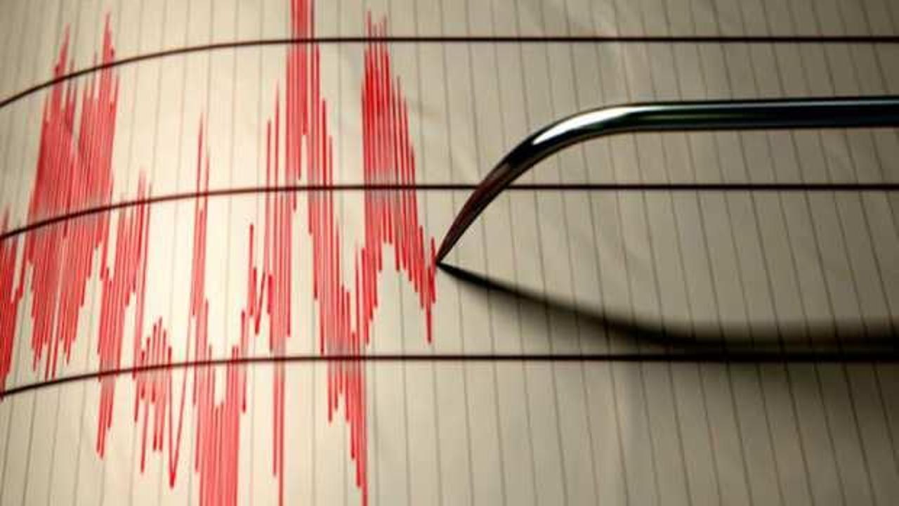 Son dakika... Erzincan'da 4,2 büyüklüğünde deprem!