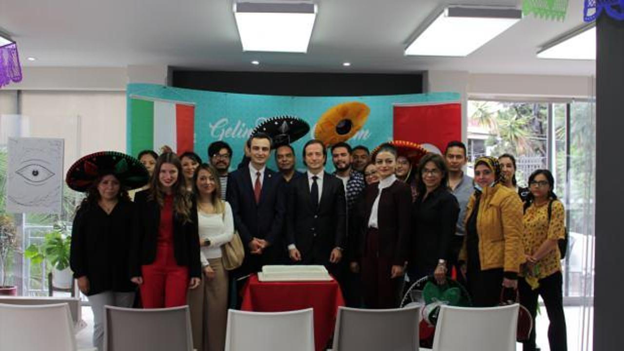 Yunus Emre Enstitüsü Meksika'da yüz yüze Türkçe derslerine başladı