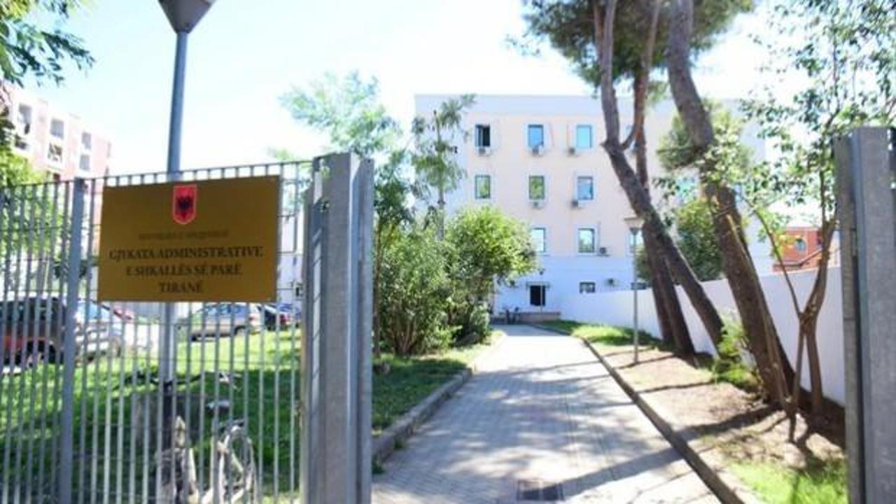 Arnavutluk'ta FETÖ bağlantılı kolej kapatıldı!