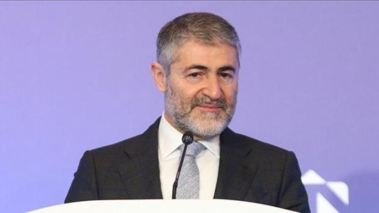 Bakan Nebati: D&uuml;nya merkez bankaları y&uuml;ksek faizle resesyon riskini artıyor