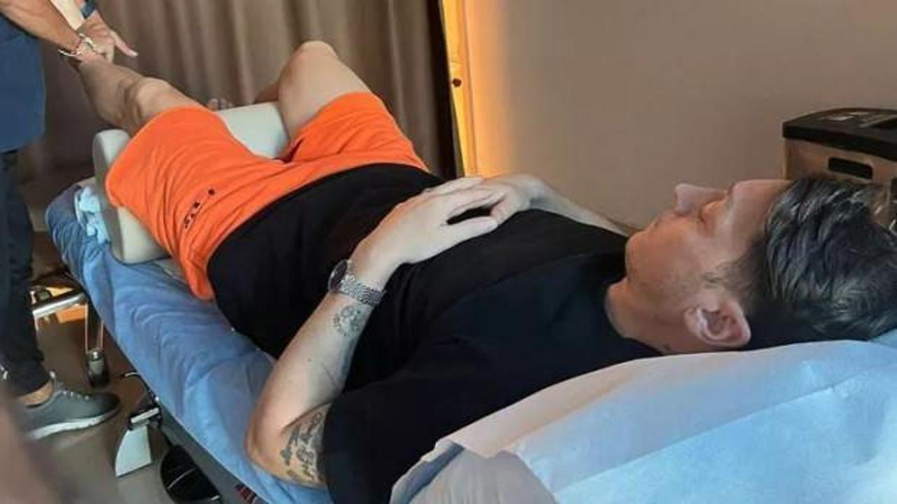 Mesut Özil ameliyat edildi! 3 ay sahalarda uzak kalacak